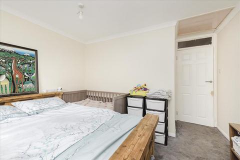 16 Deanburn, Penicuik, EH26 0HS