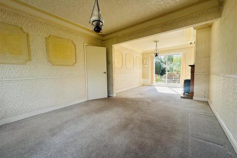 undefined, Newland Park Drive, Hull Road