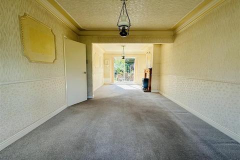 undefined, Newland Park Drive, Hull Road