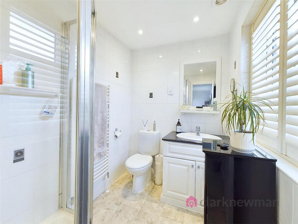 Bedroom One Ensuite