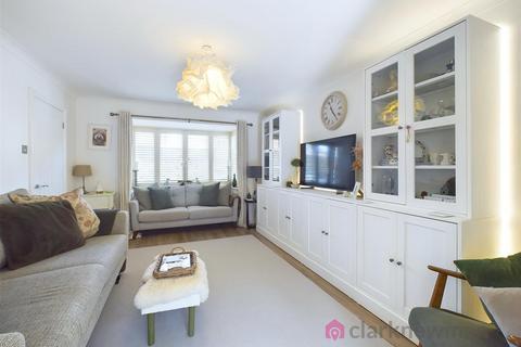 5 Ranulf Close, Harlow, CM17 0GX