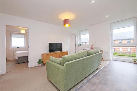 2 bedroom apartment for sale, Aviator Court, Amy Johnson Way