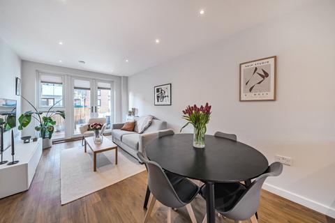 1 bedroom apartment for sale, Reynard Way, Brentford