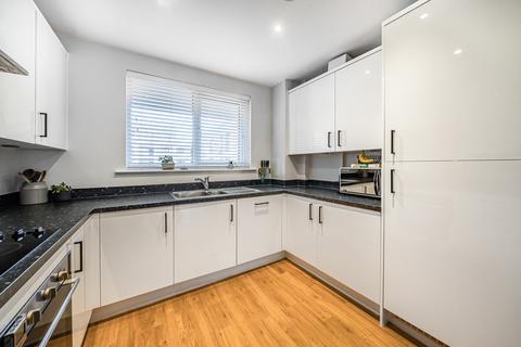 1 bedroom apartment for sale, Reynard Way, Brentford