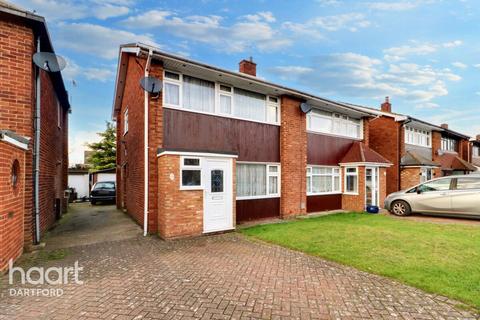 3 bedroom semi-detached house for sale, Lonsdale Crescent, Dartford