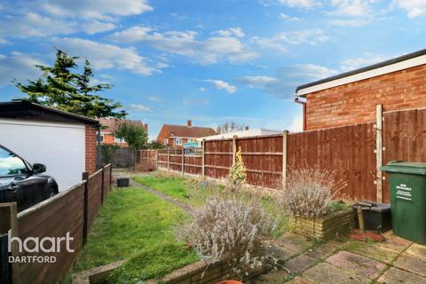 3 bedroom semi-detached house for sale, Lonsdale Crescent, Dartford