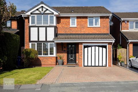 4 bedroom detached house for sale, Wycombe Drive, Tyldesley M29