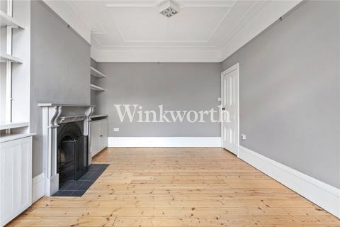 60 Caversham Avenue, London, N13 4LN