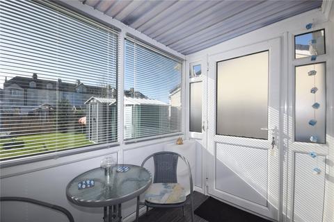 19 Glan Y Mor, Fairbourne, LL38 2BX