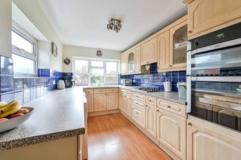 3 bedroom bungalow for sale, Willow Road, Farncombe, Godalming, GU7