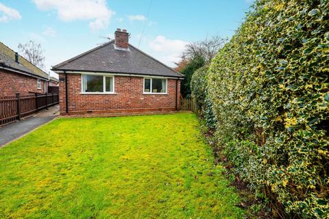 3 bedroom bungalow for sale, Willow Road, Farncombe, Godalming, GU7