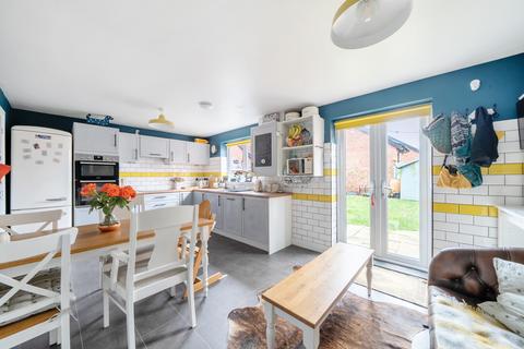 4 bedroom semi-detached house for sale, Chalk Dell, Colden Common, Winchester, Hampshire, SO21