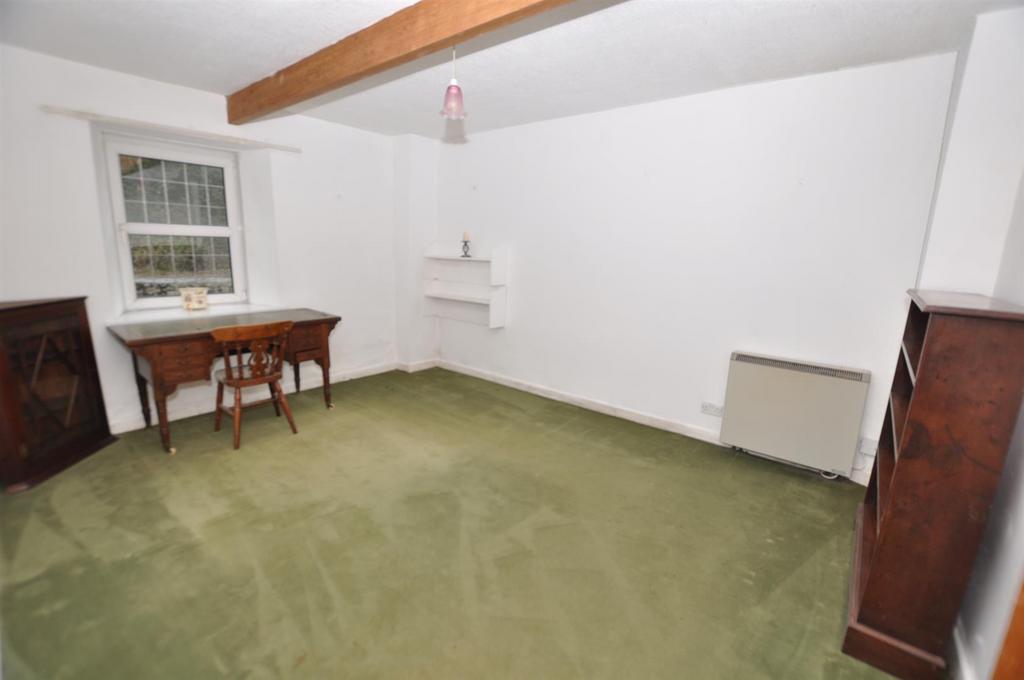 Bedroom 3/dining room