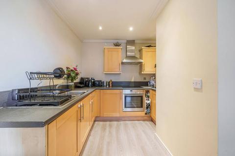 1 bedroom flat for sale, Trentham Court, North Acton, London, W3