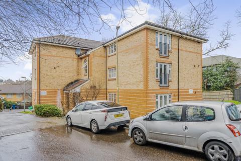 2 bedroom flat for sale, Firethorn Close, Edgware, Greater London. HA8 9GF