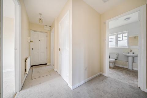 2 bedroom flat for sale, Firethorn Close, Edgware, Greater London. HA8 9GF