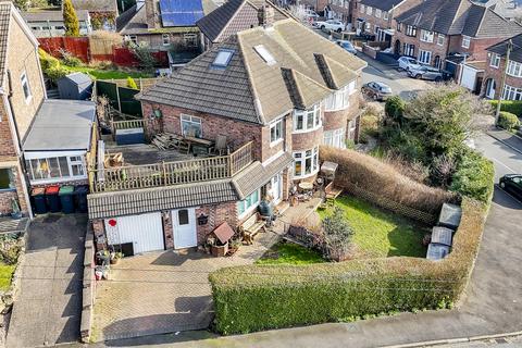 4 bedroom semi-detached house for sale, Spinney Rise, Toton NG9