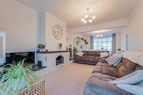 3 bedroom semi-detached house for sale, Woodgrange Drive, Southend-on-sea, SS1