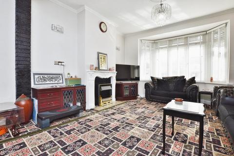 4 bedroom house to rent, Sandford Road, East Ham