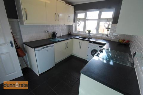 3 bedroom link detached house for sale, Caton Crescent, Stoke-On-Trent ST6