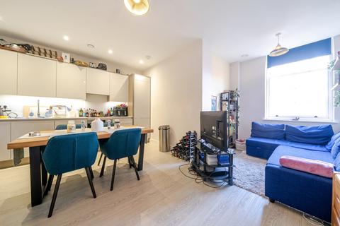 1 bedroom apartment for sale, Windsor Street, Uxbridge, Middlesex