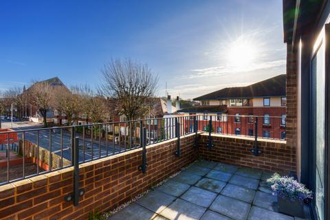 2 bedroom apartment for sale, Gradino, Davigdor Road, Hove