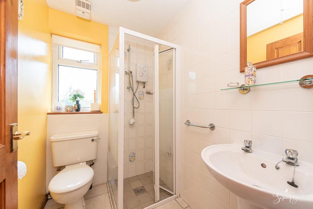 Annex Shower Room