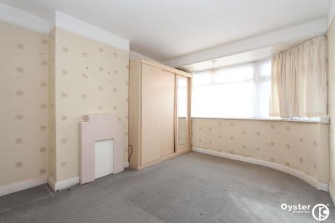 3 bedroom semi-detached house to rent, Langland Crescent, Stanmore, HA7