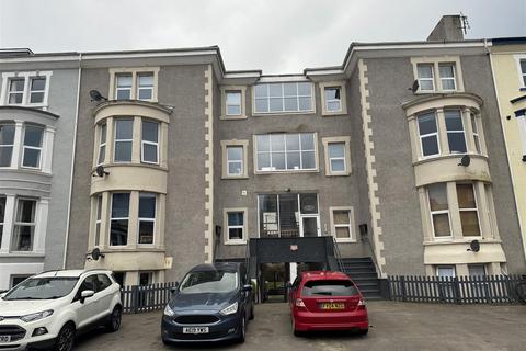 3 bedroom apartment for sale, Deganwy Avenue, Llandudno, Llandudno