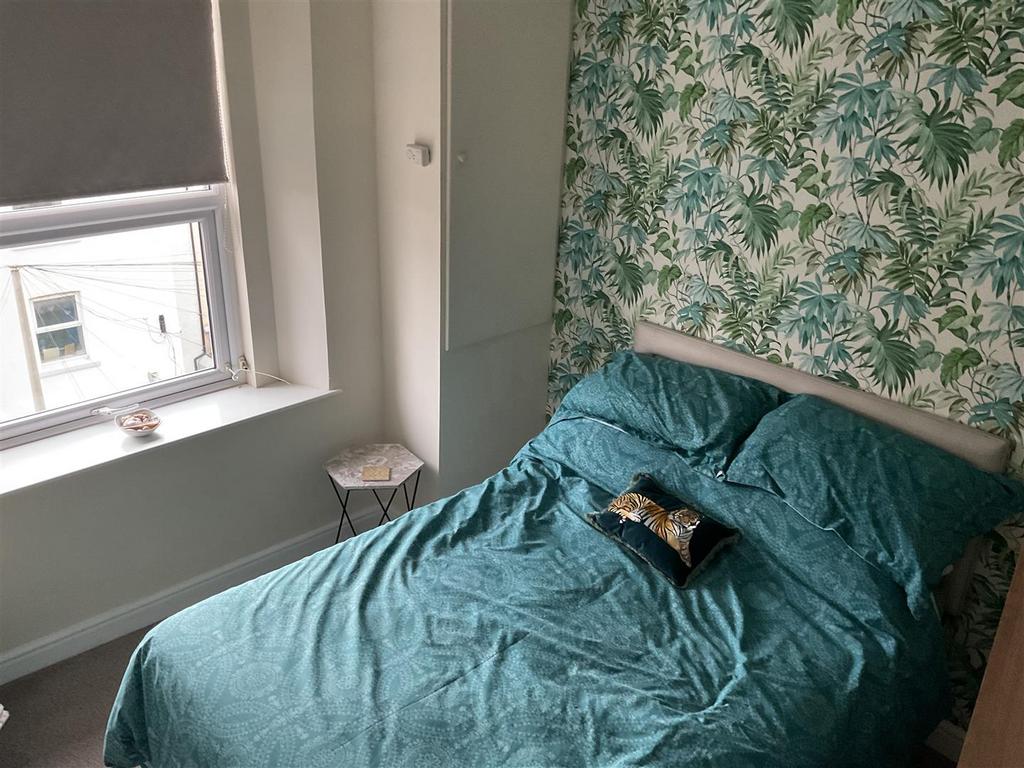 Bed 2