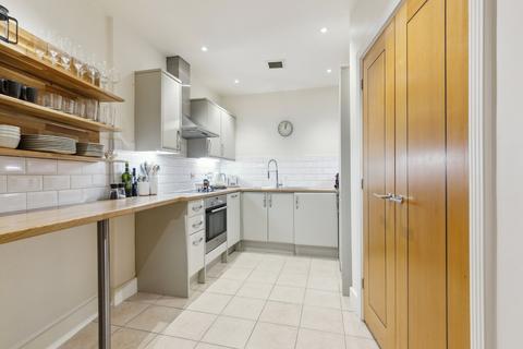 2 bedroom flat to rent, Farringdon Road, London