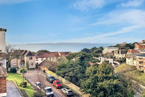 3 bedroom flat for sale, Boscombe Spa