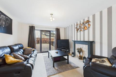 14 Weavers Croft, Bradford, BD10 0RQ