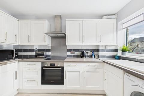 14 Weavers Croft, Bradford, BD10 0RQ