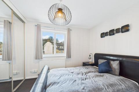 14 Weavers Croft, Bradford, BD10 0RQ