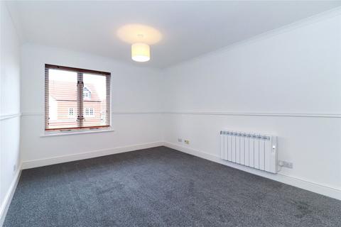 2 bedroom flat to rent, Lake View, Railway Terrace, Kings Langley, WD4