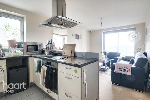 2 bedroom apartment for sale, Axon Place, Ilford