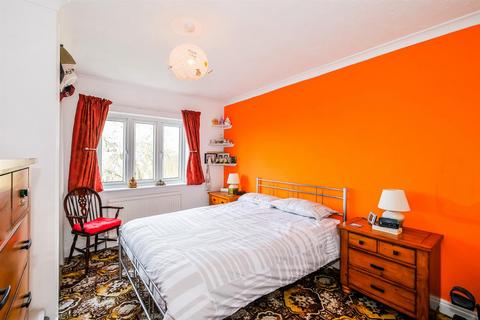 11 Mulberry Close, London, E4 8BS