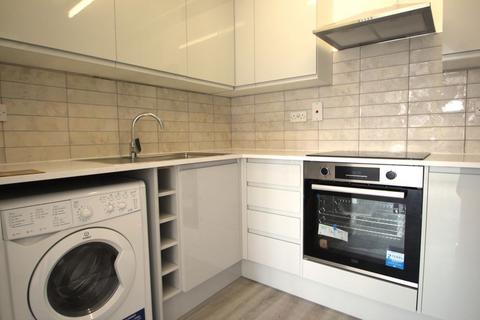 1 bedroom apartment to rent, Ashdown Court Barking