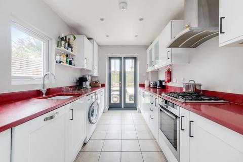 4 bedroom terraced house for sale, Kinsale Road,  London, SE15