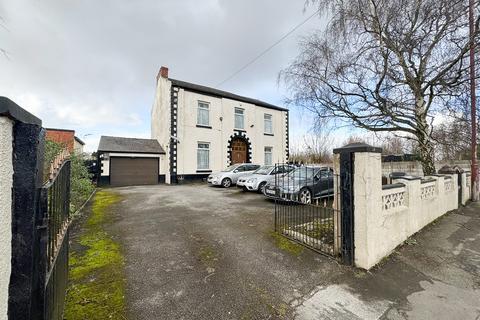 5 bedroom detached house for sale, Astley Street, Dukinfield