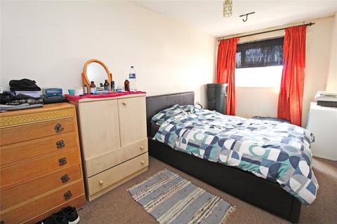 3 bedroom terraced house for sale, Lamberts Croft, Greenleys, Milton Keynes