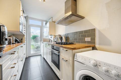 3 bedroom terraced house for sale, Barnfield Avenue, Kingston Upon Thames, KT2