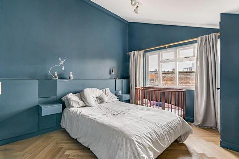 1 bedroom flat for sale, Denmark Hill, London, SE5