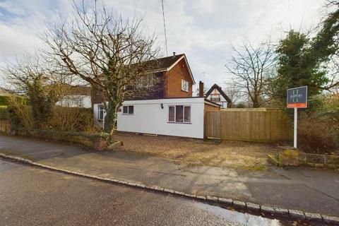 3 bedroom detached house for sale, Green End Street, Aston Clinton