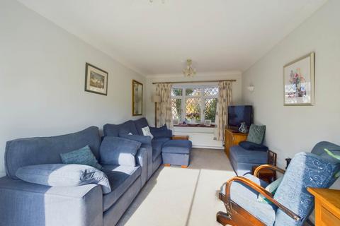 3 bedroom detached house for sale, Green End Street, Aston Clinton