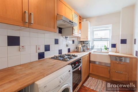 1 bedroom apartment to rent, Birkbeck Road, London N8