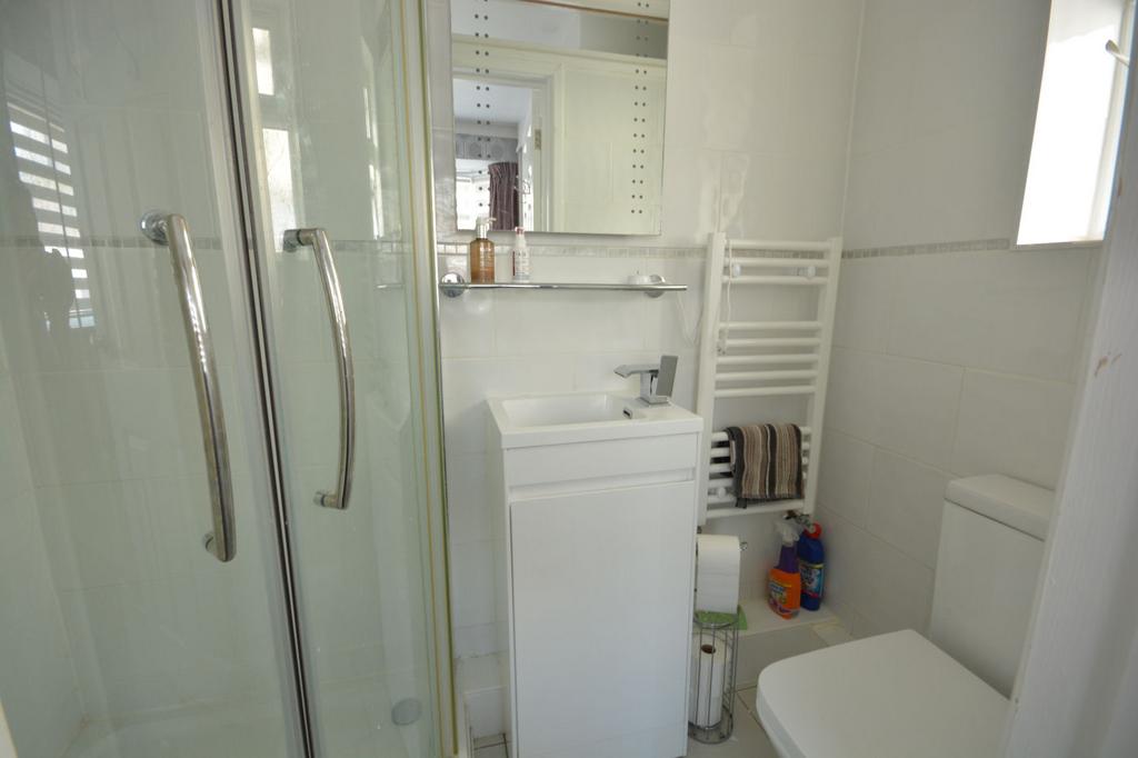 En suite shower room