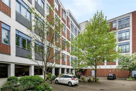 1 bedroom apartment for sale, Crouch End Hill, London, N8