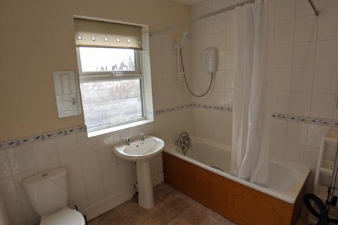 2 bedroom flat to rent, Mauldeth Road West, Manchester M20